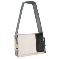 Messenger Bag MINI PROVOKED aus Kuhfell: schwarz & LKW-Plane: beige, 26x21x Messenger Bag MINI PROVOKED aus Kuhfell: schwarz & LKW-Plane: beige, 26x21x